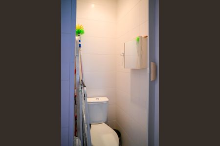 Casa à venda com 255m², 3 quartos e 2 vagas Casa à venda com 255m², 3 quartos e 2 vagasÁrea de Serviço