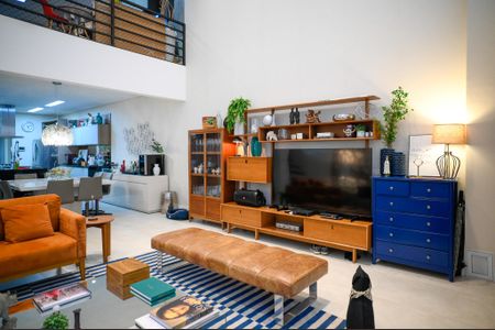 Casa à venda com 255m², 3 quartos e 2 vagas Casa à venda com 255m², 3 quartos e 2 vagasSala