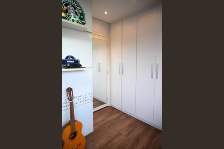 Casa à venda com 255m², 3 quartos e 2 vagas Casa à venda com 255m², 3 quartos e 2 vagasQuarto 2 - Suite