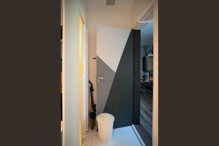 Casa à venda com 255m², 3 quartos e 2 vagas Casa à venda com 255m², 3 quartos e 2 vagasÁrea de Serviço