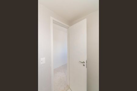 Apartamento à venda com 64m², 3 quartos e 1 vaga Apartamento à venda com 64m², 3 quartos e 1 vagaBanheiro da Suíte