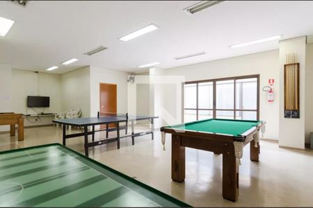 Apartamento à venda com 65m², 3 quartos e 2 vagas Apartamento à venda com 65m², 3 quartos e 2 vagasÁrea comum - Sala de jogos