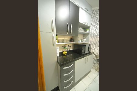 Apartamento à venda com 65m², 3 quartos e 2 vagasCozinha 