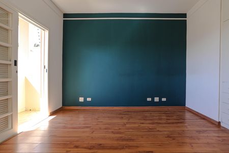 Casa para alugar com 400m², 3 quartos e 2 vagas Casa para alugar com 400m², 3 quartos e 2 vagasQuarto 1 - Suíte