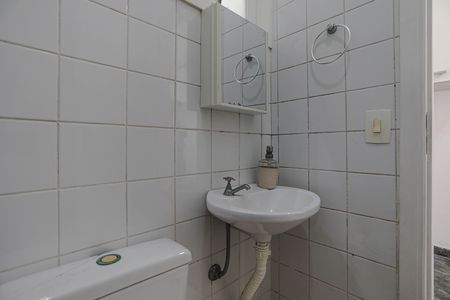 Casa para alugar com 400m², 3 quartos e 2 vagas Casa para alugar com 400m², 3 quartos e 2 vagasBanheiro de Serviço