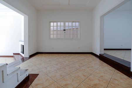 Casa para alugar com 400m², 3 quartos e 2 vagas Casa para alugar com 400m², 3 quartos e 2 vagasSala de Jantar