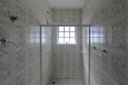 Casa para alugar com 400m², 3 quartos e 2 vagas Casa para alugar com 400m², 3 quartos e 2 vagasBanheiro - Quarto 1 - Suíte