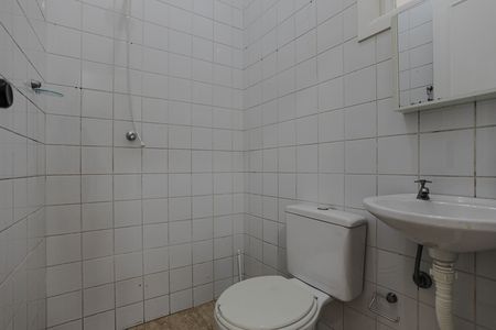 Casa para alugar com 400m², 3 quartos e 2 vagas Casa para alugar com 400m², 3 quartos e 2 vagasBanheiro de Serviço