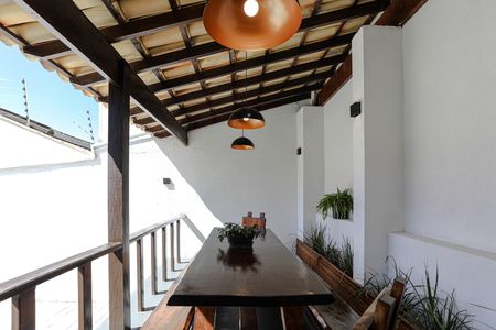 Casa para alugar com 400m², 3 quartos e 2 vagas Casa para alugar com 400m², 3 quartos e 2 vagasChurrasqueira