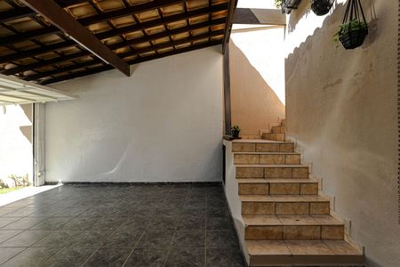 Casa para alugar com 400m², 3 quartos e 2 vagas Casa para alugar com 400m², 3 quartos e 2 vagasGaragem