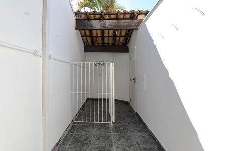 Casa para alugar com 400m², 3 quartos e 2 vagas Casa para alugar com 400m², 3 quartos e 2 vagasQuintal