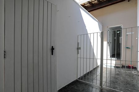 Casa para alugar com 400m², 3 quartos e 2 vagas Casa para alugar com 400m², 3 quartos e 2 vagasQuintal