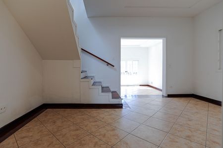 Casa para alugar com 400m², 3 quartos e 2 vagas Casa para alugar com 400m², 3 quartos e 2 vagasSala de Jantar