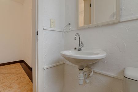 Casa para alugar com 400m², 3 quartos e 2 vagas Casa para alugar com 400m², 3 quartos e 2 vagasLavabo