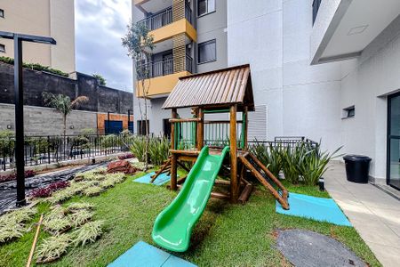 Apartamento para alugar com 39m², 2 quartos e 1 vaga Apartamento para alugar com 39m², 2 quartos e 1 vagaÁrea comum - Playground