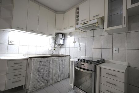 Casa para alugar com 150m², 2 quartos e 1 vaga Casa para alugar com 150m², 2 quartos e 1 vagaCozinha