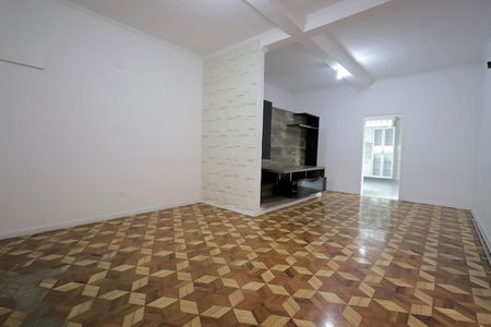 Casa para alugar com 150m², 2 quartos e 1 vaga Casa para alugar com 150m², 2 quartos e 1 vagaSala