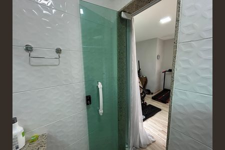 Casa à venda com 110m², 3 quartos e 2 vagasBanheiro da suíte 3