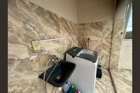 Casa à venda com 110m², 3 quartos e 2 vagasÁrea de Serviço