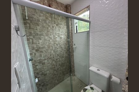 Casa à venda com 110m², 3 quartos e 2 vagasBanheiro da suíte 3
