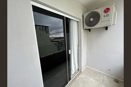 Casa à venda com 110m², 3 quartos e 2 vagasVaranda da suíte 2