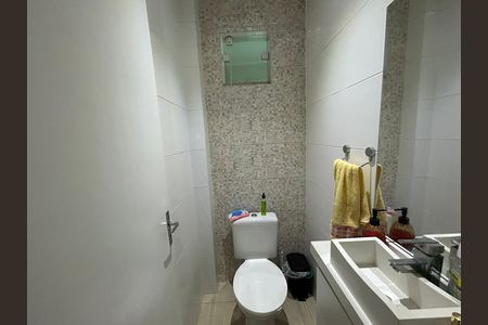 Casa à venda com 110m², 3 quartos e 2 vagasLavabo 2
