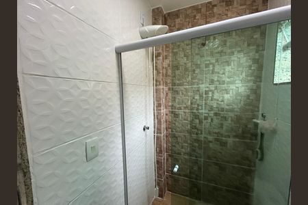 Casa à venda com 110m², 3 quartos e 2 vagasBanheiro da Suíte 1