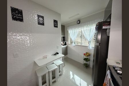 Casa à venda com 110m², 3 quartos e 2 vagasCozinha