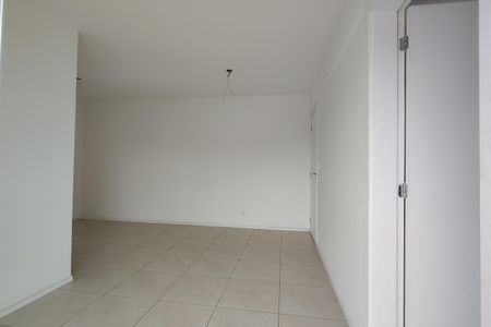 Apartamento à venda com 65m², 2 quartos e 1 vaga Apartamento à venda com 65m², 2 quartos e 1 vagaSala