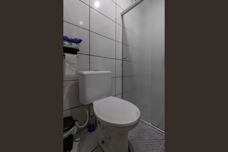 Casa de condomínio para alugar com 50m², 2 quartos e 1 vaga Casa de condomínio para alugar com 50m², 2 quartos e 1 vagaBanheiro