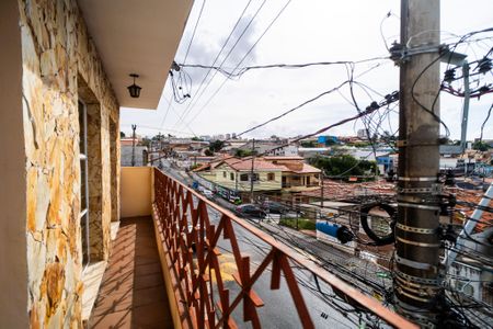 Casa para alugar com 310m², 2 quartos e 1 vaga Casa para alugar com 310m², 2 quartos e 1 vagaQuintal