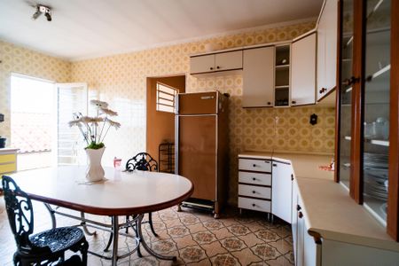 Casa para alugar com 310m², 2 quartos e 1 vaga Casa para alugar com 310m², 2 quartos e 1 vagaCozinha