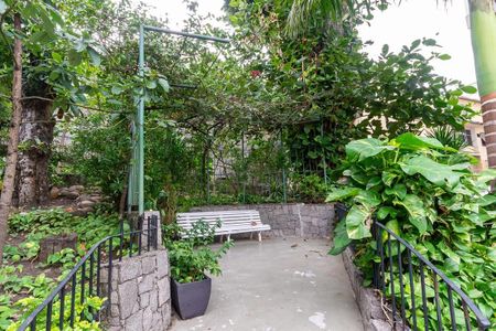 Apartamento para alugar com 100m², 2 quartos e 1 vagaÁrea comum