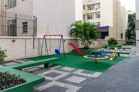 Apartamento para alugar com 100m², 2 quartos e 1 vagaÁrea comum