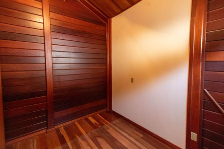 Casa à venda com 271m², 3 quartos e 4 vagasQUARTO 1