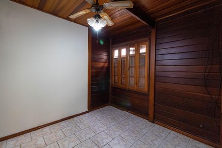 Casa à venda com 271m², 3 quartos e 4 vagasQUARTO 1 TÉRREO
