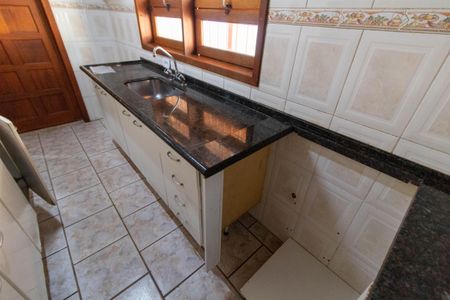 Casa à venda com 271m², 3 quartos e 4 vagasCOZINHA