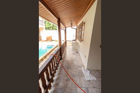 Casa à venda com 271m², 3 quartos e 4 vagasÁREA DE SERVIÇO