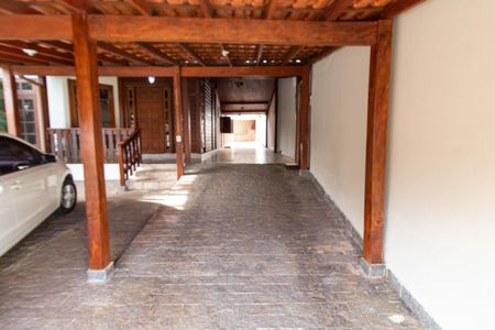 Casa à venda com 271m², 3 quartos e 4 vagasGARAGEM