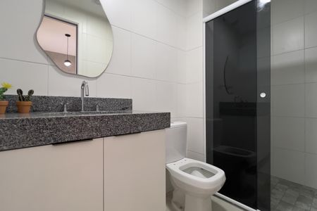 Banheiro de apartamento para alugar com 1 quarto, 43m² em Vila Rosalia, Guarulhos