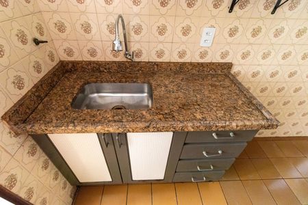 Apartamento para alugar com 56m², 2 quartos e 1 vaga Apartamento para alugar com 56m², 2 quartos e 1 vagaCozinha