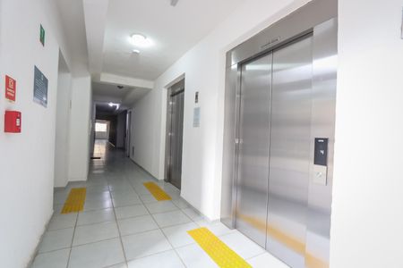 Apartamento à venda com 32m², 2 quartos e sem vaga Apartamento à venda com 32m², 2 quartos e sem vagaHall de entrada