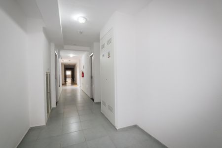 Apartamento à venda com 32m², 2 quartos e sem vaga Apartamento à venda com 32m², 2 quartos e sem vagaHall Social