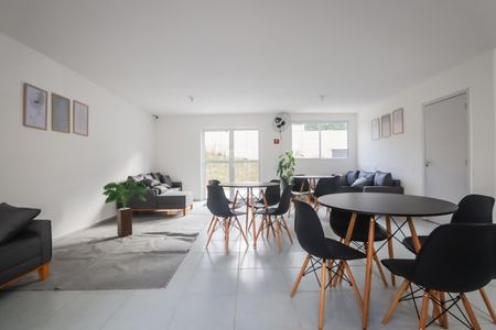 Apartamento à venda com 32m², 2 quartos e sem vaga Apartamento à venda com 32m², 2 quartos e sem vagaÁrea comum - Salão de festas