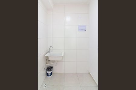 Apartamento para alugar com 34m², 2 quartos e sem vaga Apartamento para alugar com 34m², 2 quartos e sem vagaÁrea de Serviço