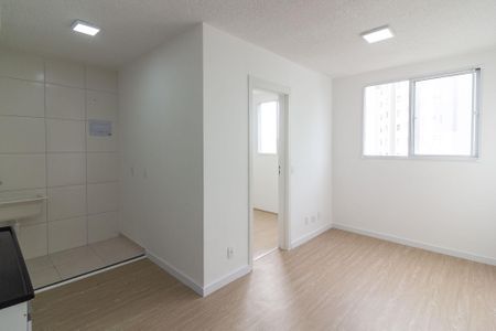 Apartamento para alugar com 34m², 2 quartos e sem vaga Apartamento para alugar com 34m², 2 quartos e sem vagaSala