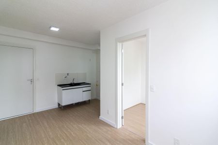 Apartamento para alugar com 34m², 2 quartos e sem vaga Apartamento para alugar com 34m², 2 quartos e sem vagaSala