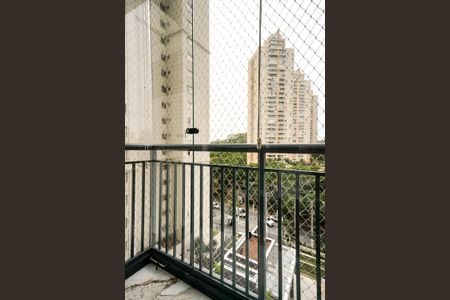 Apartamento à venda com 106m², 2 quartos e 2 vagas Apartamento à venda com 106m², 2 quartos e 2 vagasVaranda da suíte