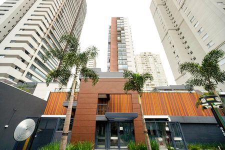 Apartamento à venda com 106m², 2 quartos e 2 vagas Apartamento à venda com 106m², 2 quartos e 2 vagasFachada