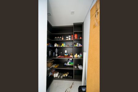 Apartamento à venda com 106m², 2 quartos e 2 vagas Apartamento à venda com 106m², 2 quartos e 2 vagasDespensa